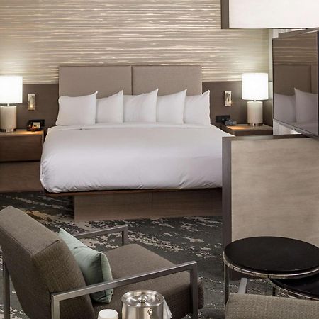 Hotel Doubletree By Hilton Boston Logan Airport Chelsea Zewnętrze zdjęcie