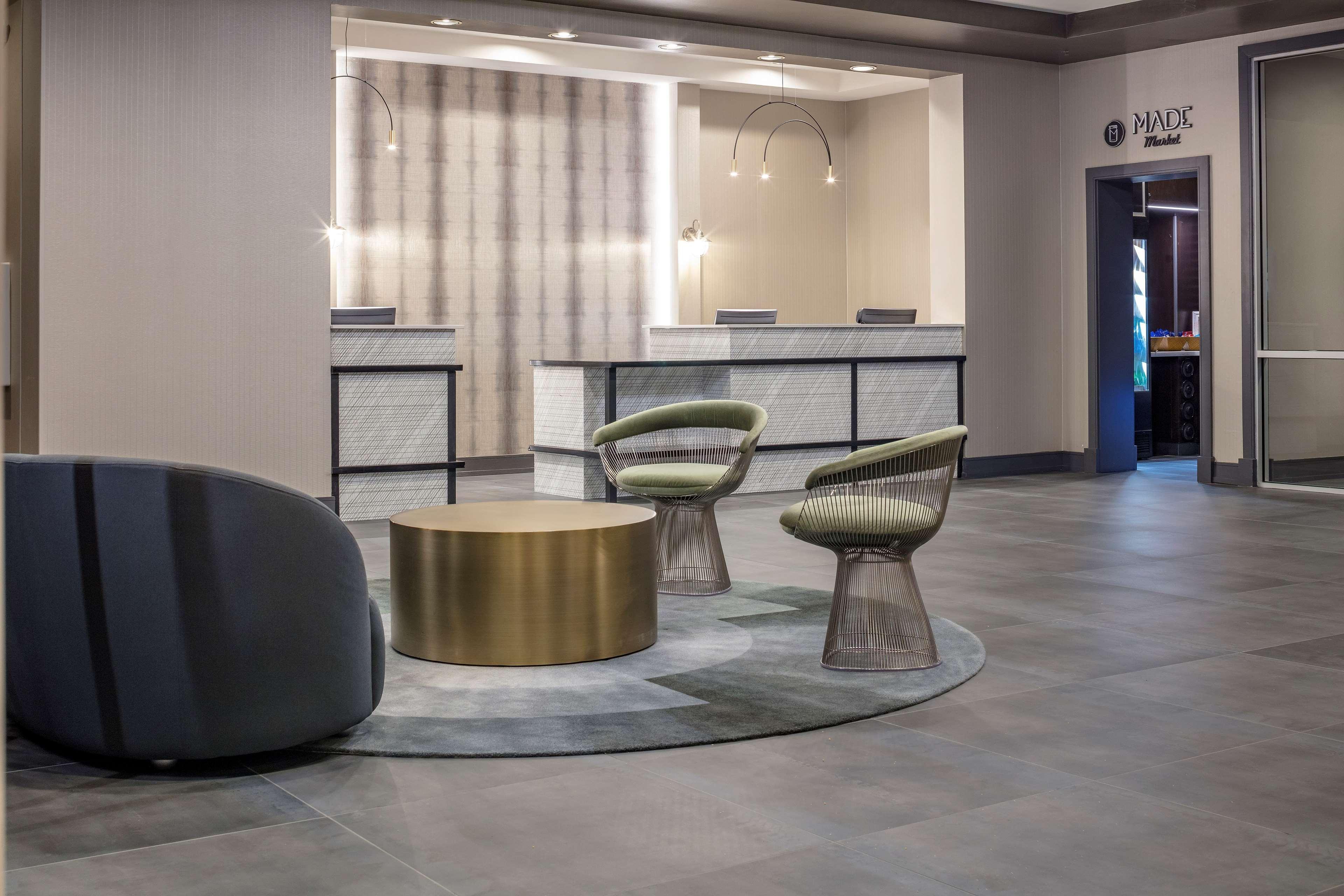 Hotel Doubletree By Hilton Boston Logan Airport Chelsea Wnętrze zdjęcie