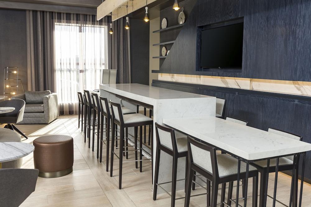Hotel Doubletree By Hilton Boston Logan Airport Chelsea Zewnętrze zdjęcie